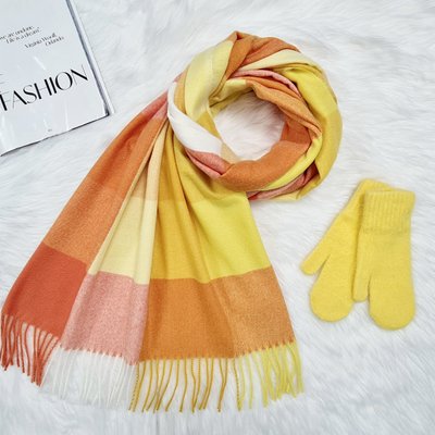 Комплект женский зимний (шарф+варежки) M&JJ One size желтый 1145 - 4129 1145 - 4129 фото