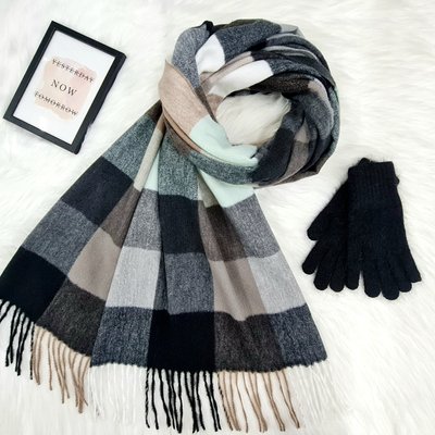 Комплект жіночий зимовий (шарф+рукавички) M&JJ One size чорний 8025 - 4185 8025 - 4185 фото