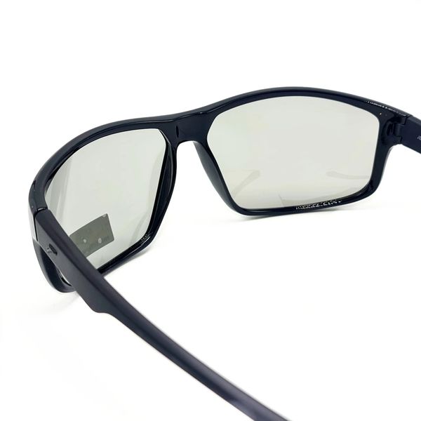 Солнцезащитные очки мужские с фотохромной линзой JAMES BROWNE серый 3212 3212 фото
