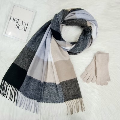 Комплект жіночий зимовий (шарф+рукавички) M&JJ One size бежевий 1080 - 4074 1080 - 4074 фото
