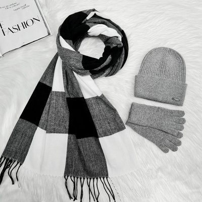 Комплект жіночий зимовий ангора з вовною (шапка+шарф+рукавички) ODYSSEY 56-58 см різнокольоровий 12321 - 1119 - 4002 хьюстон фото