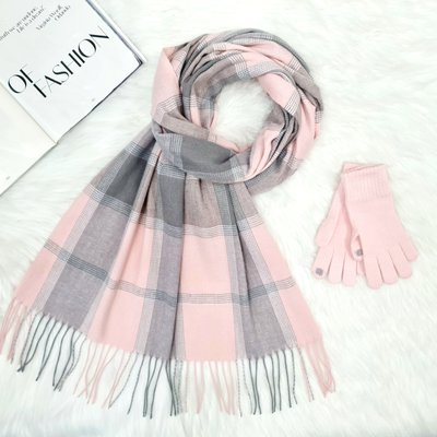 Комплект женский зимний (шарф+перчатки для сенсорных экранов) M&JJ One size Розовый + серый 8050 - 4121 8050 - 4121 фото