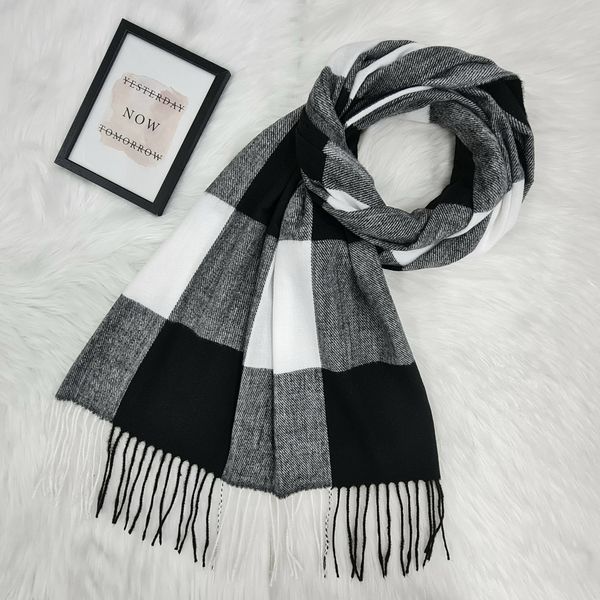 Комплект жіночий зимовий (шарф+рукавиці) M&JJ One size Сірий + чорний 1119 - 4131 1119 - 4131 фото