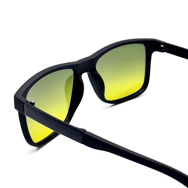 Сонцезахисні окуляри Polarized Чоловічі Поляризаційні жовто-зелений градієнт (305) 305 фото