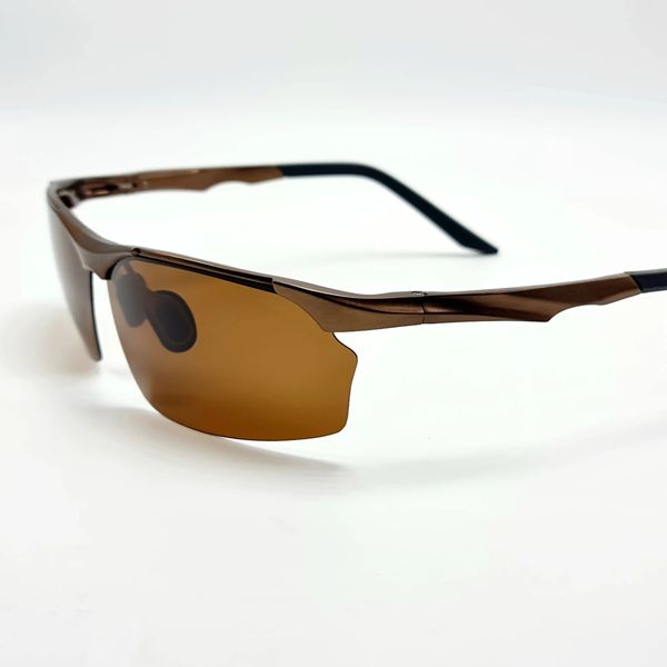 Солнцезащитные очки M&J Мужские Поляризационные коричневый (2127) 2127-1 фото
