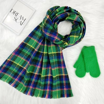Комплект жіночий зимовий (шарф+рукавиці) M&JJ One size зелений 8047 - 4227 8047 - 4227 фото