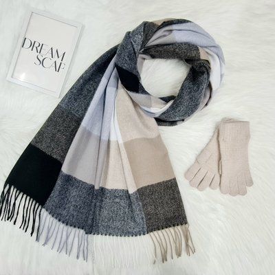 Комплект женский зимний (шарф+перчатки) M&JJ One size бежевый 1080 - 4074 1080 - 4074 фото
