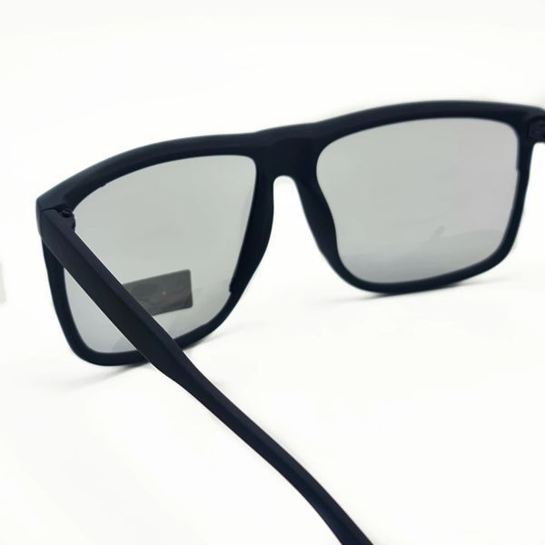 Солнцезащитные очки мужские поляризационные с фотохромной линзой Polarized серый (359) 359 фото